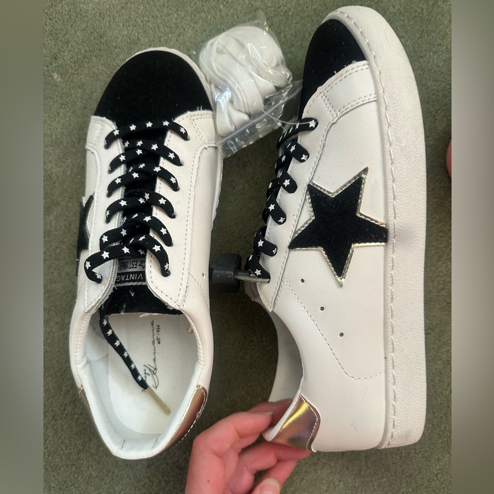Vintage Havana sneakers